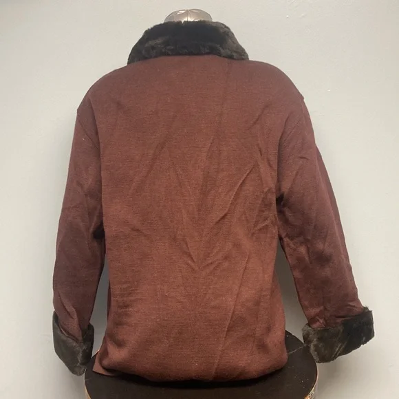 Fila jacket with faux fur - Picture 7 of 10